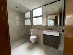 Prive (D19), Condominium #566327091